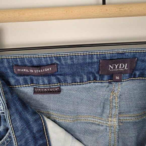 NYDJ Marilyn Straight Jeans Crop High Rise Stretch Contrasting Hem Blue Size 16 - Picture 12 of 12